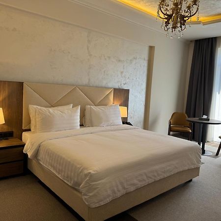 Eighty Eight Deluxe Hotel & Spa 萨克德佐尔镇 外观 照片