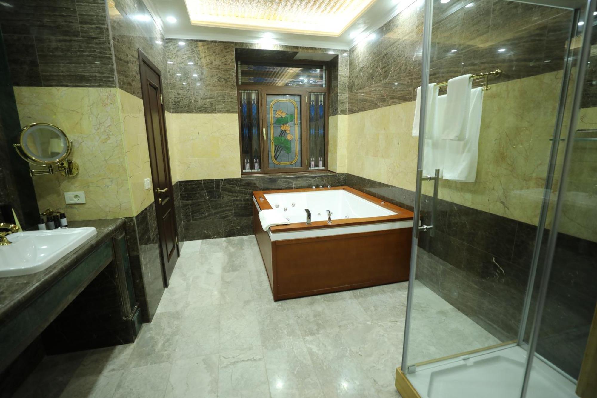 Eighty Eight Deluxe Hotel & Spa 萨克德佐尔镇 外观 照片