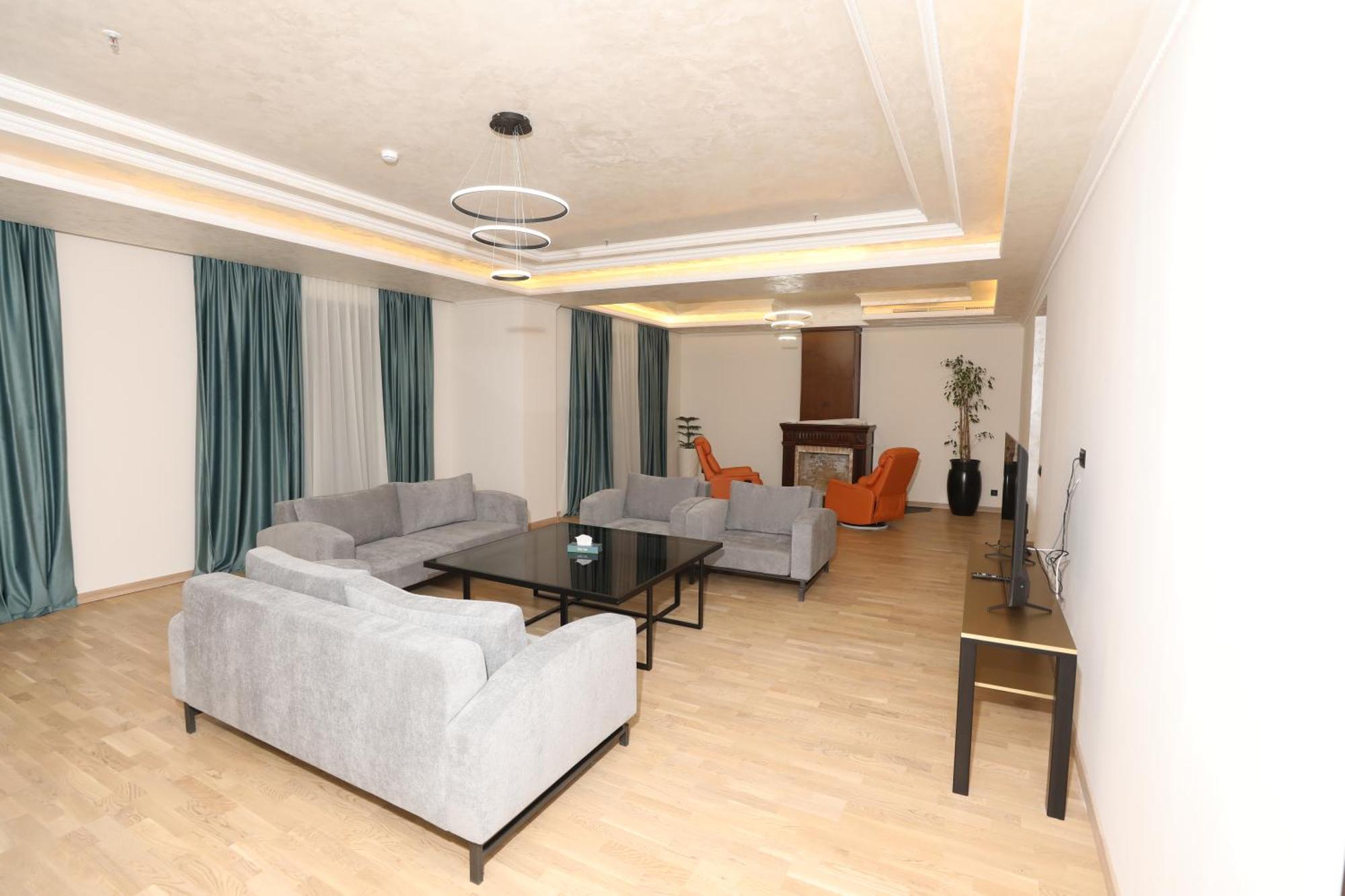 Eighty Eight Deluxe Hotel & Spa 萨克德佐尔镇 外观 照片