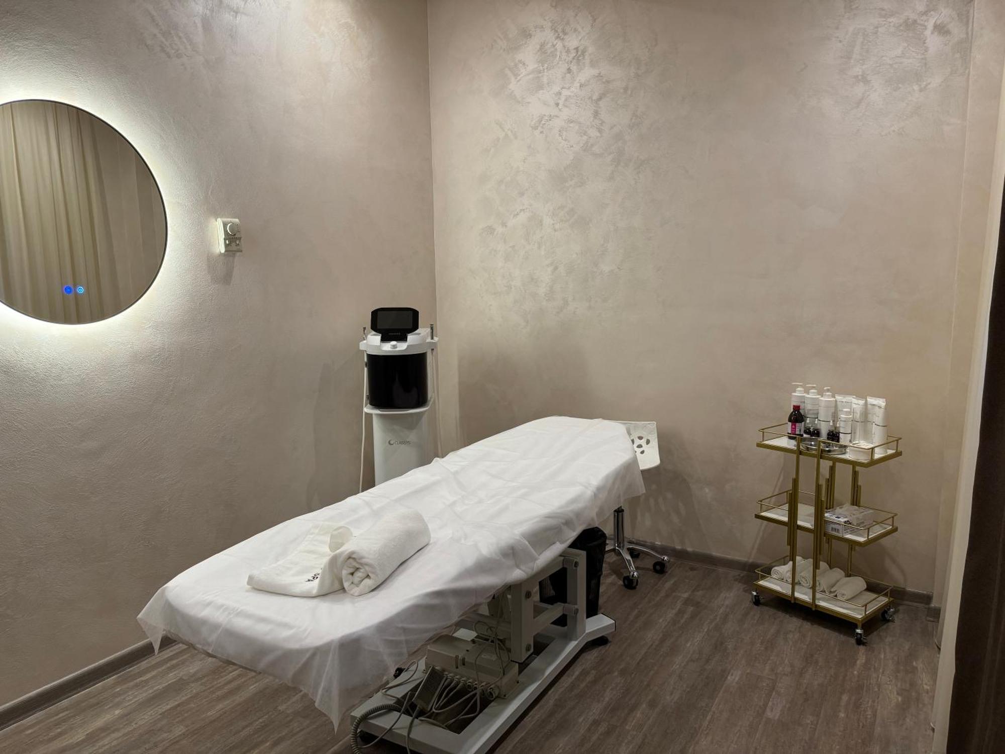 Eighty Eight Deluxe Hotel & Spa 萨克德佐尔镇 外观 照片