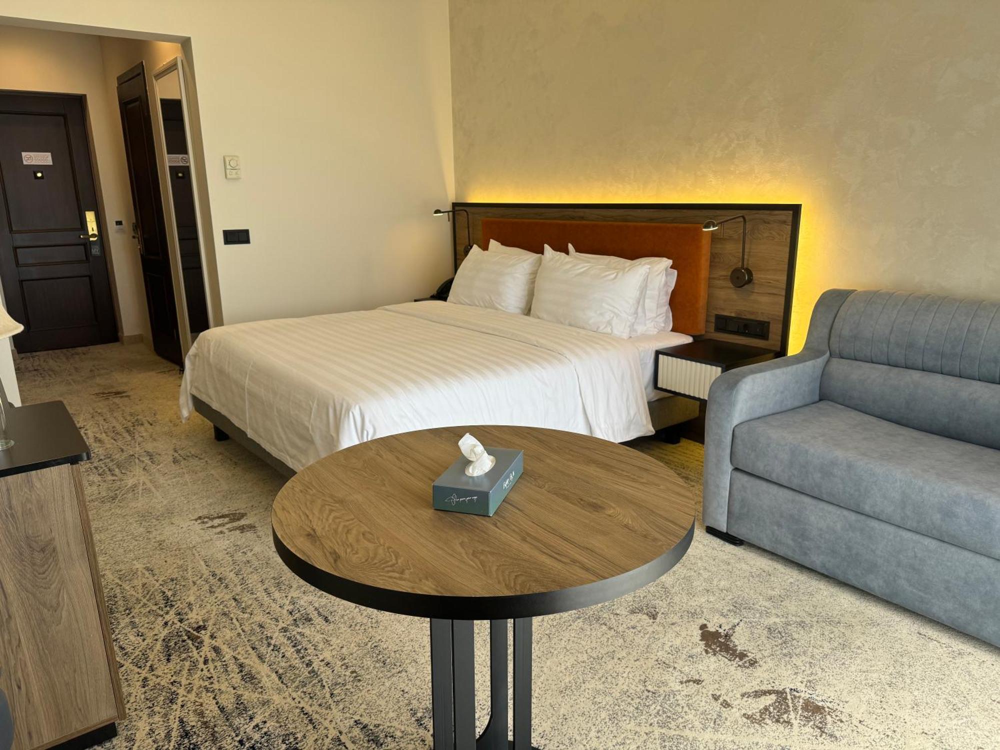 Eighty Eight Deluxe Hotel & Spa 萨克德佐尔镇 外观 照片