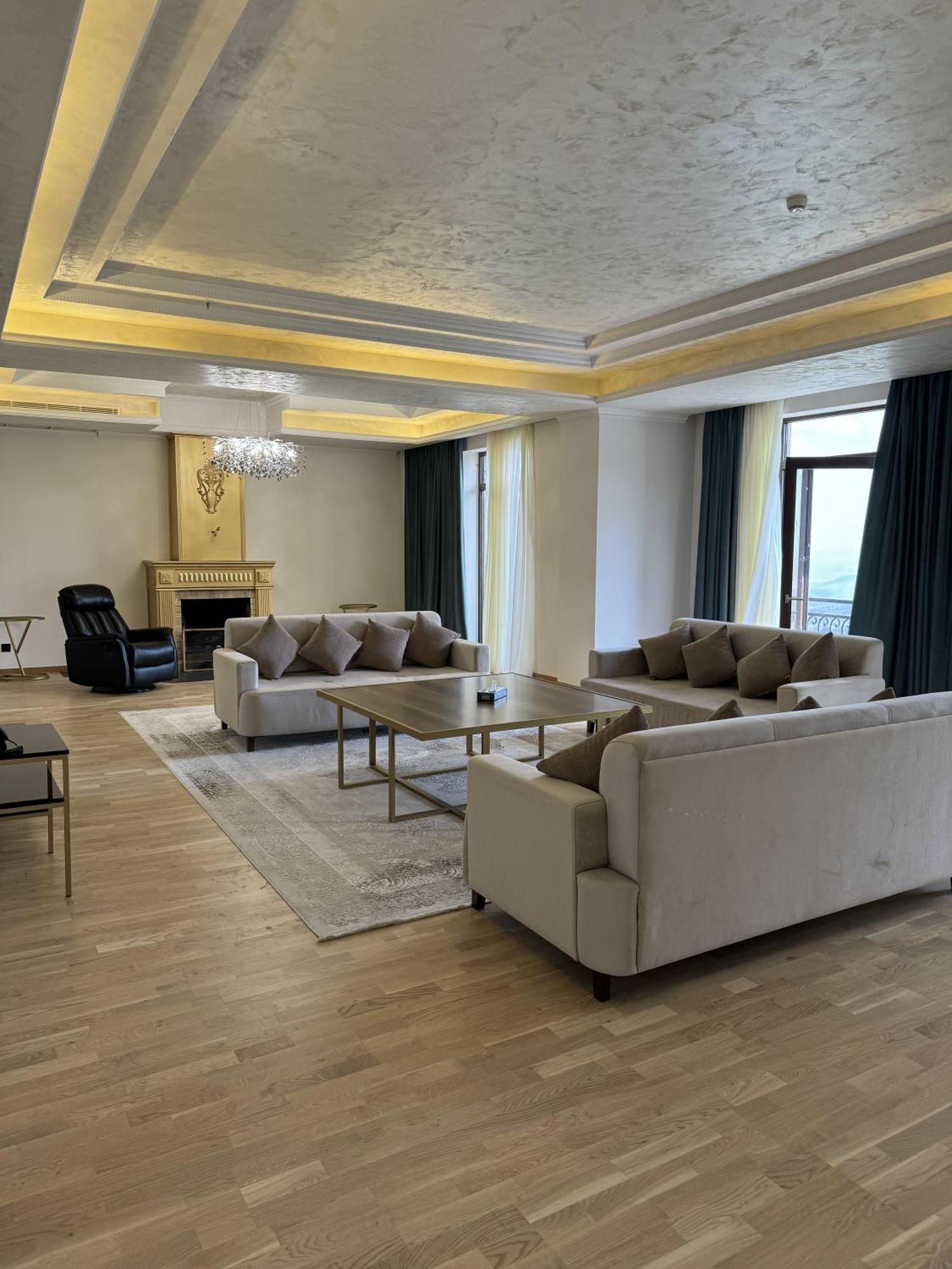 Eighty Eight Deluxe Hotel & Spa 萨克德佐尔镇 外观 照片